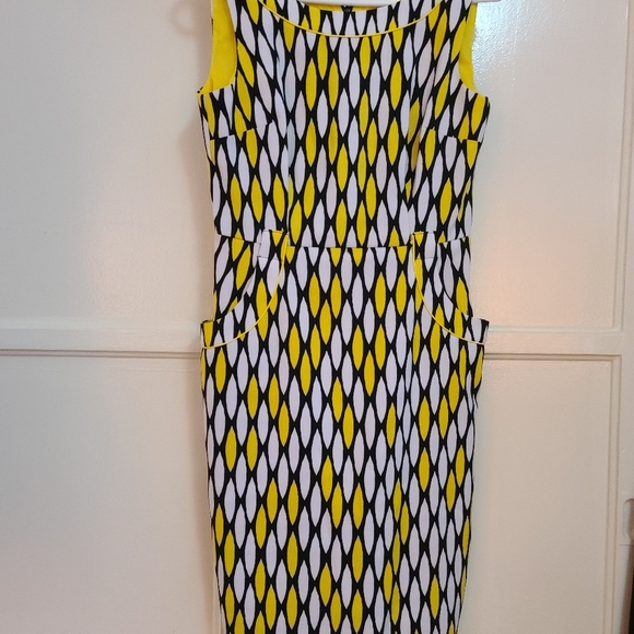 Dress London Times - Picture 3 of 8